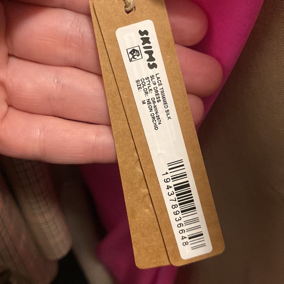 NWT SKIMS LACE TRIMMED SILK SLIP DRESS 💗V-DAY EXCLUSIVE 💗 (SOLD OUT ONLINE) - Picture 8 of 8